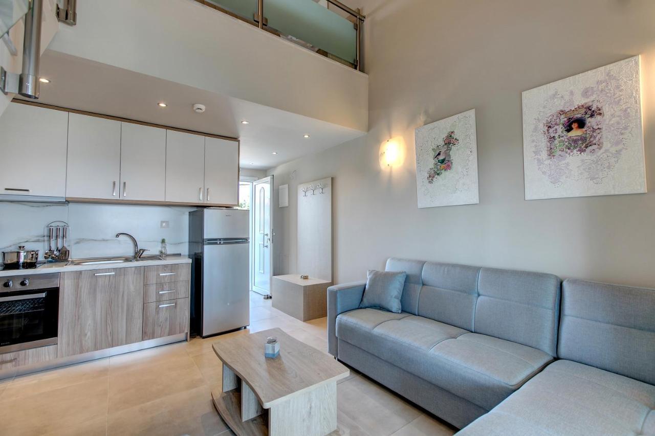 The House Of The Roses Apartment Gerakini Bagian luar foto