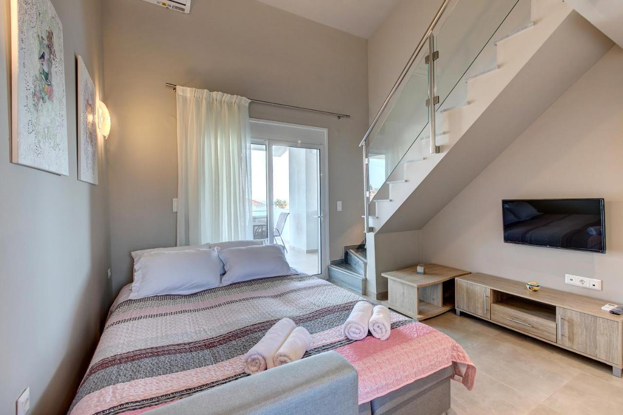 The House Of The Roses Apartment Gerakini Bagian luar foto